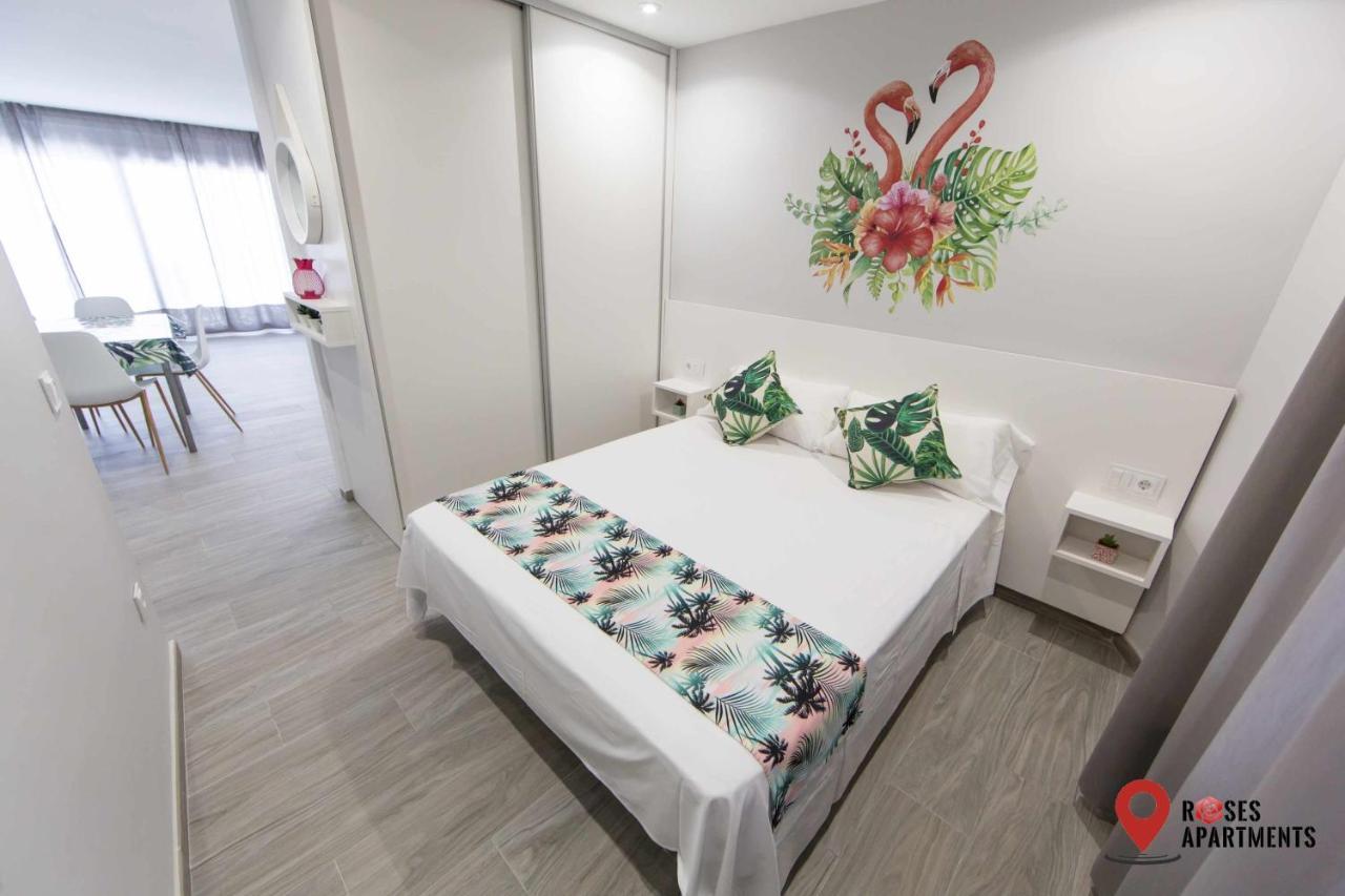 Roses Apartments Tropical Loft Vista Mar Lateral מראה חיצוני תמונה